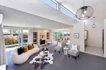 4 Bernadette Street, Aidanfield