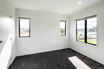 15A Parkinson Avenue, Mount Albert