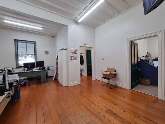 Character Office, 8 Parks & Workshop/Storage