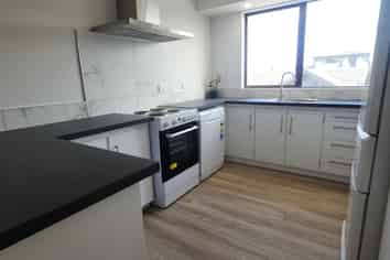 1 Nukumea Common, Orewa