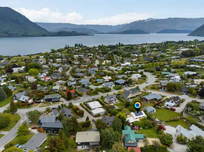 80 Hunter Crescent, Wanaka