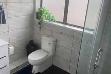 2 Faram Place, Massey