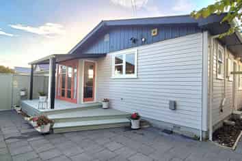 53 Connolly Street, Boulcott