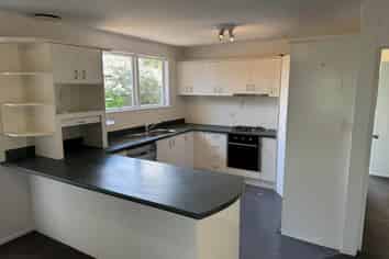 37 Inverell Avenue, Wiri