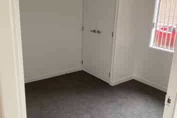 42B Willcott Street, Mount Albert