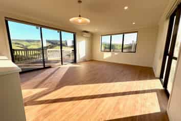 80 Omahina Street, Raglan