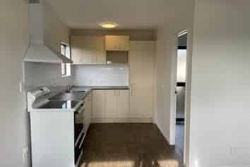 1/34 Great South Road, Manurewa