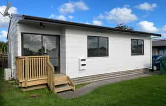 1/34 Great South Road, Manurewa