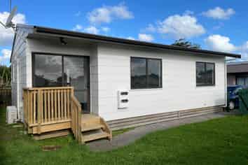 1/34 Great South Road, Manurewa