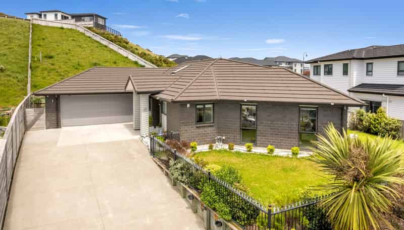 117 Queen Charlotte Drive, Aotea