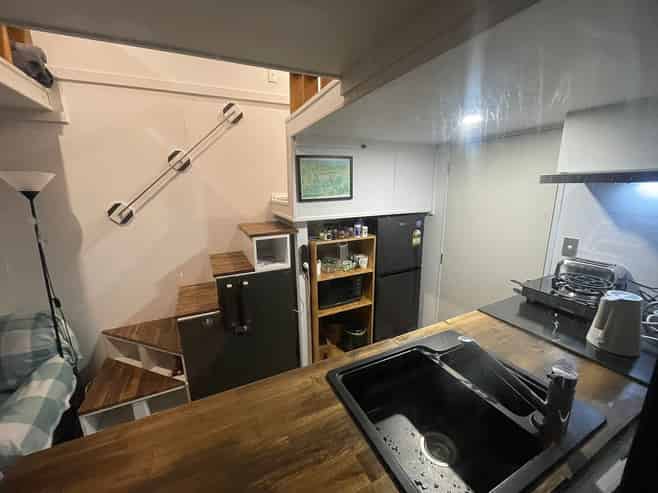 677 Hikumutu Road, Hikumutu