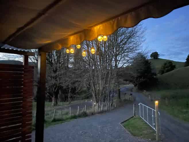 677 Hikumutu Road, Hikumutu