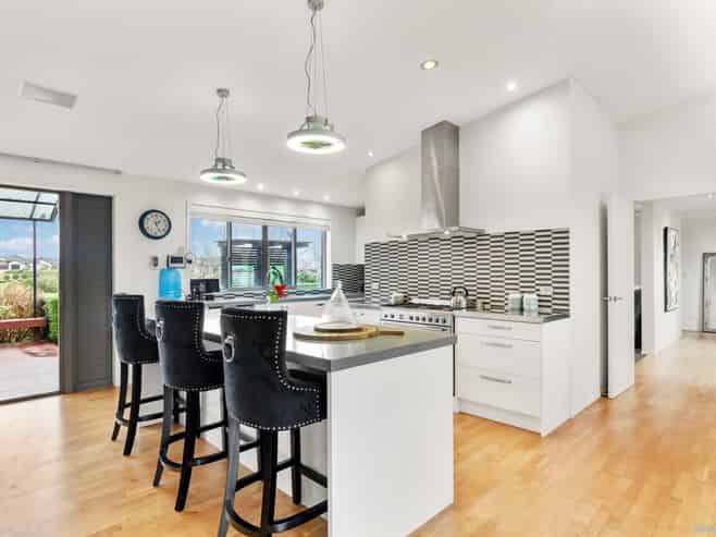 17 William Andrew Road, Pukekohe