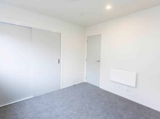 6 Exchange Street, Ebdentown