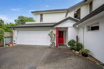 15a Menin rd, Onekawa