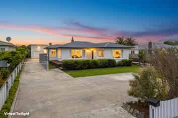12 Belvedere Crescent, Takaro