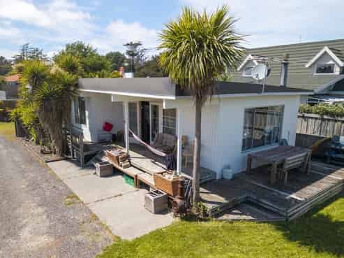 65 Park Terrace, Waikuku Beach