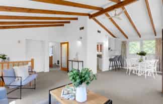 8 Brennan Place, Hillcrest