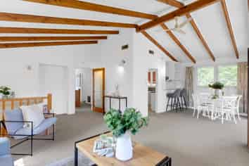 8 Brennan Place, Hillcrest