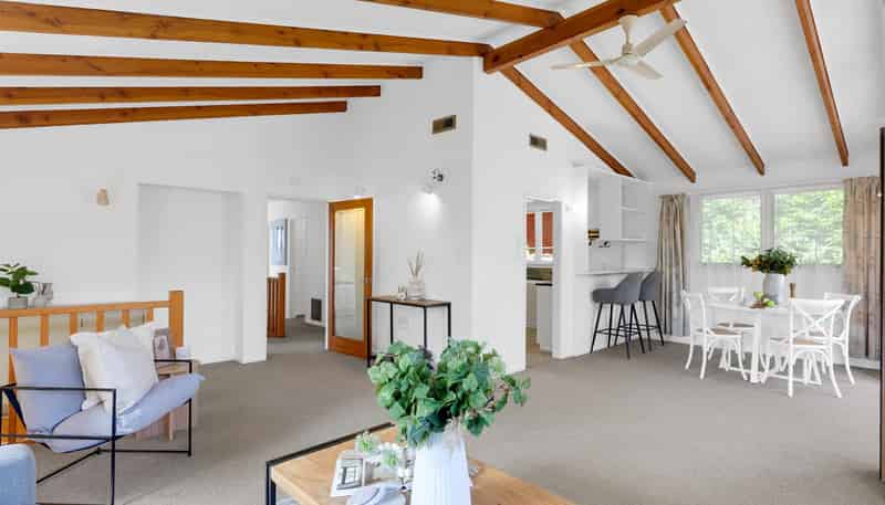 8 Brennan Place, Hillcrest