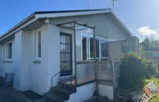 5 Biggar Street, Strathern