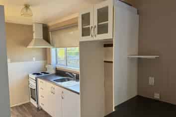 5 Biggar Street, Strathern