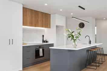 97 McFaddens Road, Saint Albans