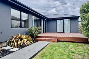 97 McFaddens Road, Saint Albans