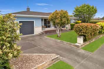 345 Westminster Avenue, Tamatea