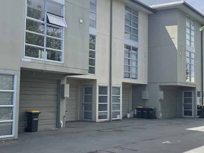 6/440 Barbadoes Street, Edgeware