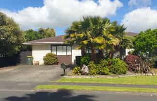 42 Barnhill Crescent, Papakura