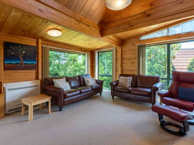 6 Fiesta Grove, Raumati Beach