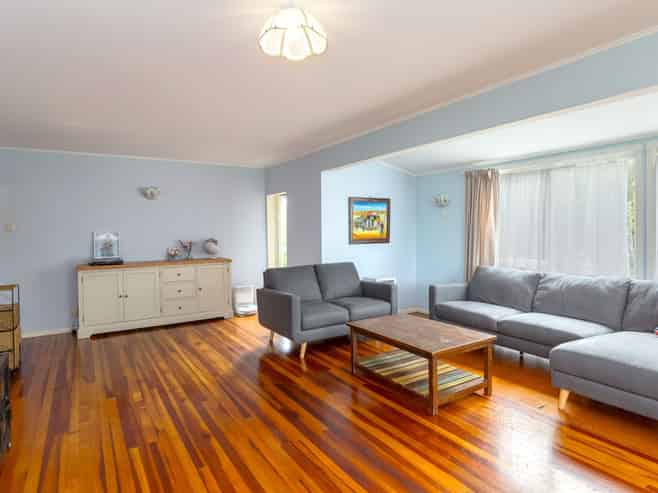 61 Brandon Street, Featherston