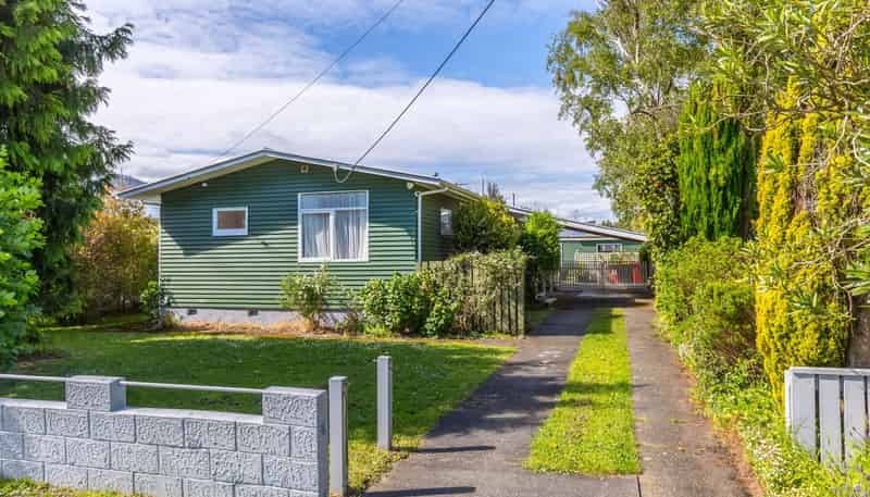 61 Brandon Street, Featherston