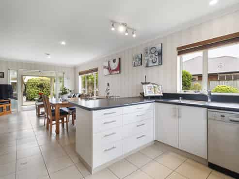 2 Craig Court, Feilding