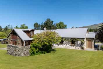 3441 Fruitlands-Roxburgh Road, Roxburgh