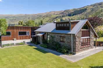 3441 Fruitlands-Roxburgh Road, Roxburgh