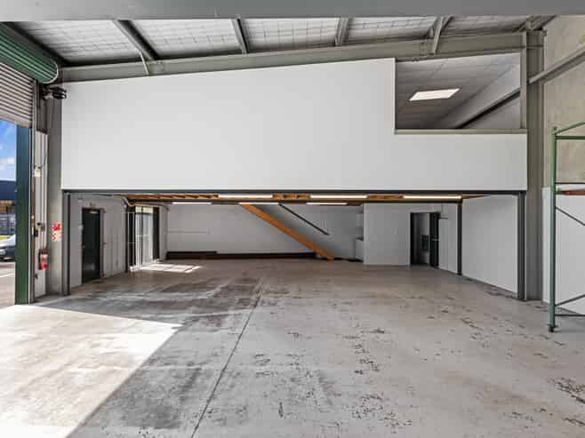 Well located and ready to go!