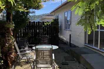 24a Plunket Ave, Petone