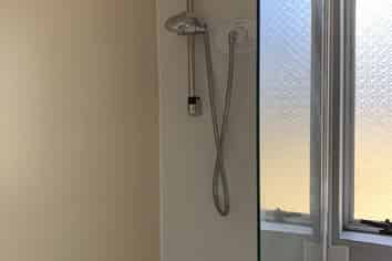 24a Plunket Ave, Petone