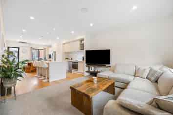 26 Mahalo Avenue, Wiri