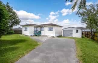 4 Dungarvon Place, Clendon Park