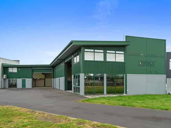 Quality space in a proven location!