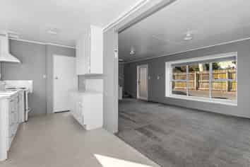 14B Raurimu Avenue, Onerahi