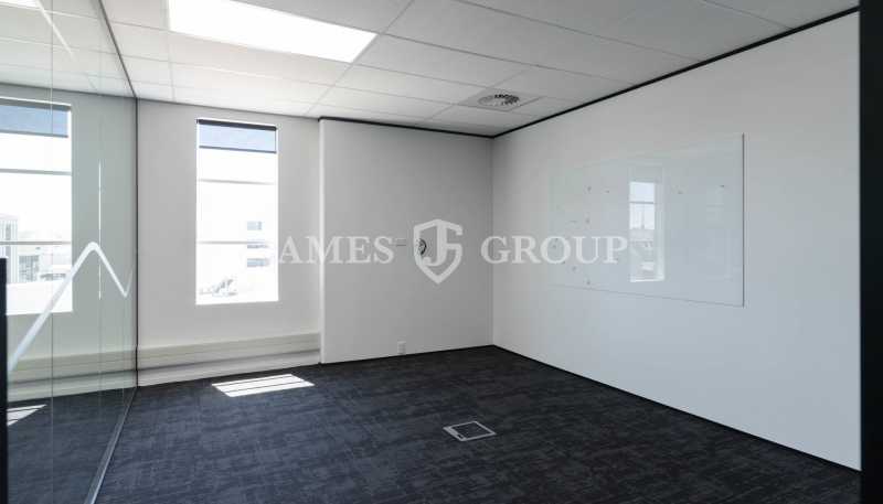235 Broadway, Newmarket