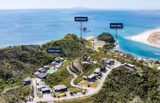 33 Surf Road, Mangawhai Heads