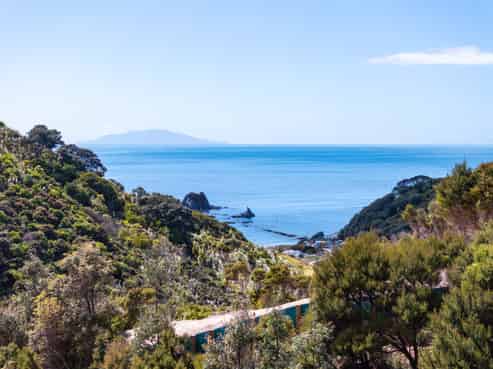 33 Surf Road, Mangawhai Heads