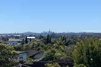 11 Darlington Place, Glendene