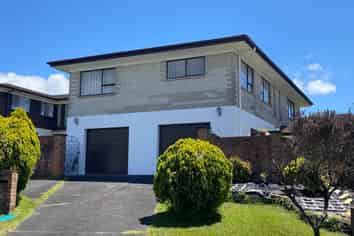 11 Darlington Place, Glendene