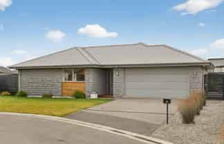 16 Crosado Place, Rolleston